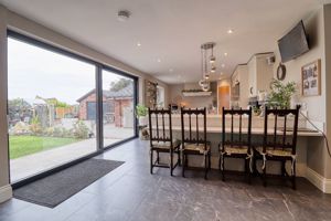 Kitchen/Diner/Lounge- click for photo gallery